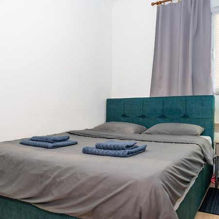 Modern Apt Upon Tsimiski Thessaloniki Exterior photo